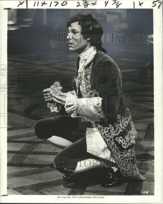 1977 Press Photo Richard Chamberlain as the Prince in "The Slipper and the Rose"- Historic Images