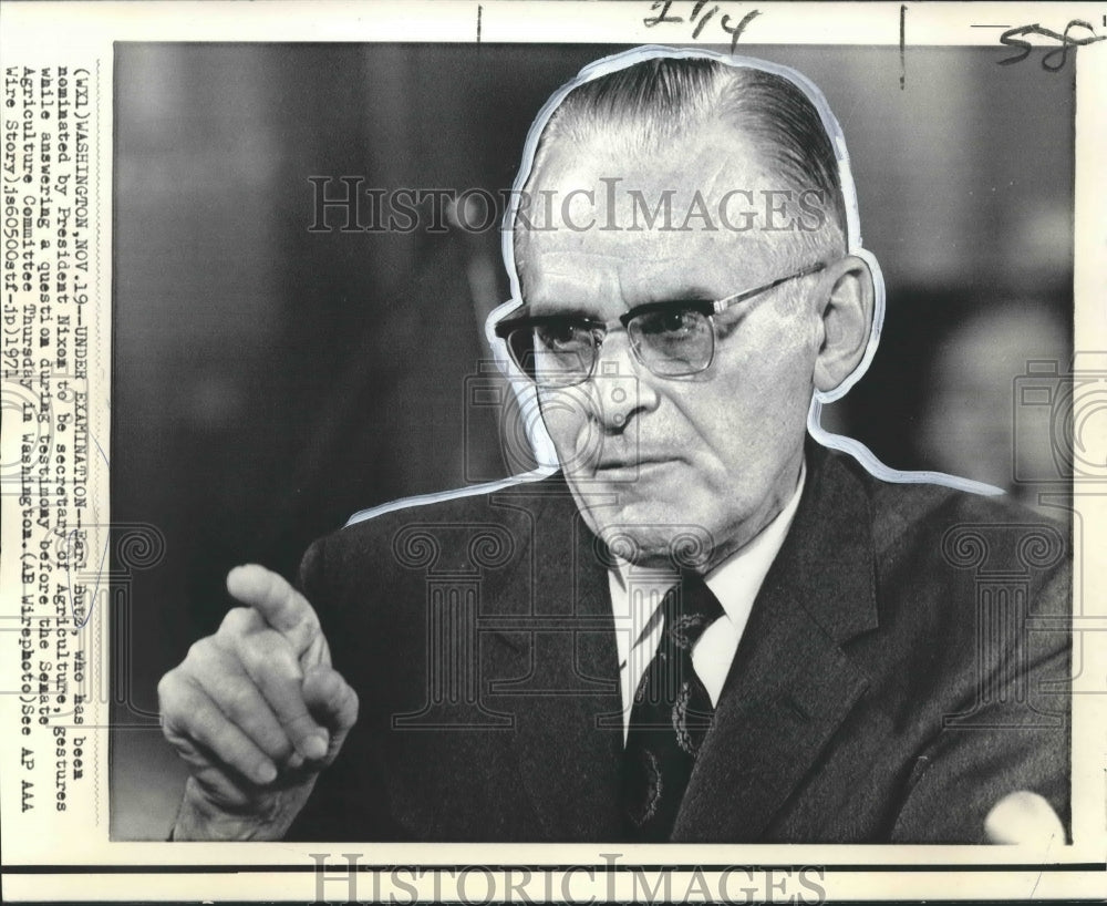 1971 Press Photo Earl Butz, Agriculture secretary nominee, during Senate hearing- Historic Images