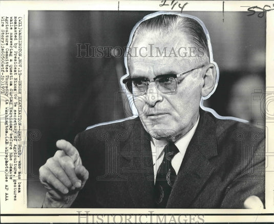 1971 Press Photo Earl Butz, Agriculture secretary nominee, during Senate hearing- Historic Images