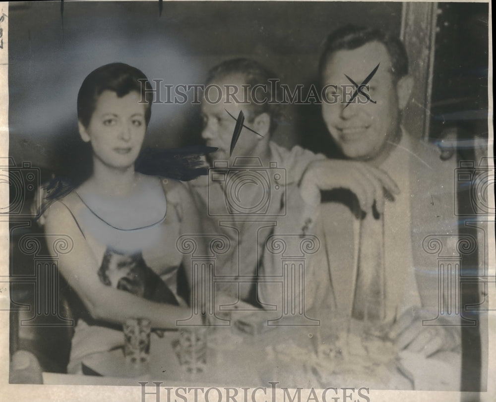 1957 Press Photo Kidnapped after a cocktail party-housewife Mrs. Esta Ruth Clark