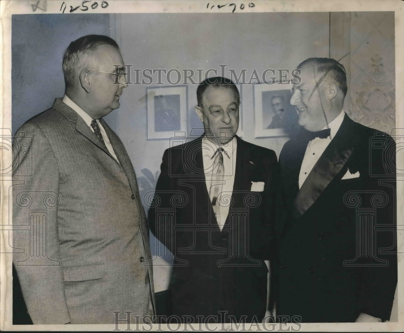 Load image into Gallery viewer, 1958 Press Photo Doctor Jesse Costes, Captain Neville Levy, Doctor Jesse Coates
