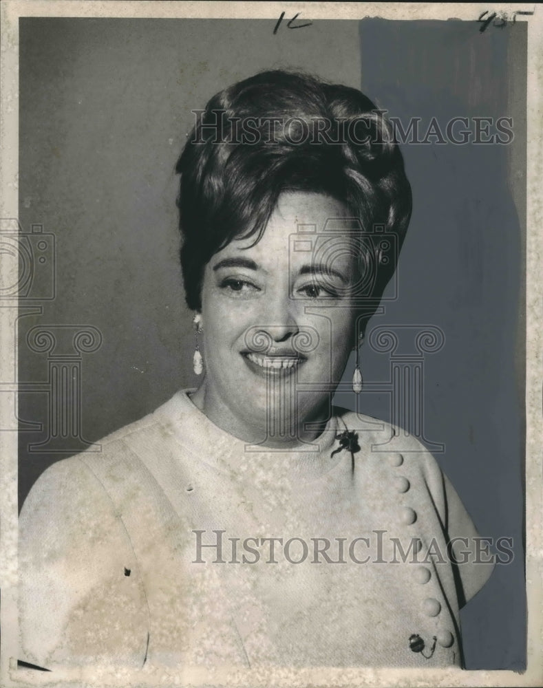1970 Press Photo Secretary Cathy Chase, International Toastmistress Dixie Region