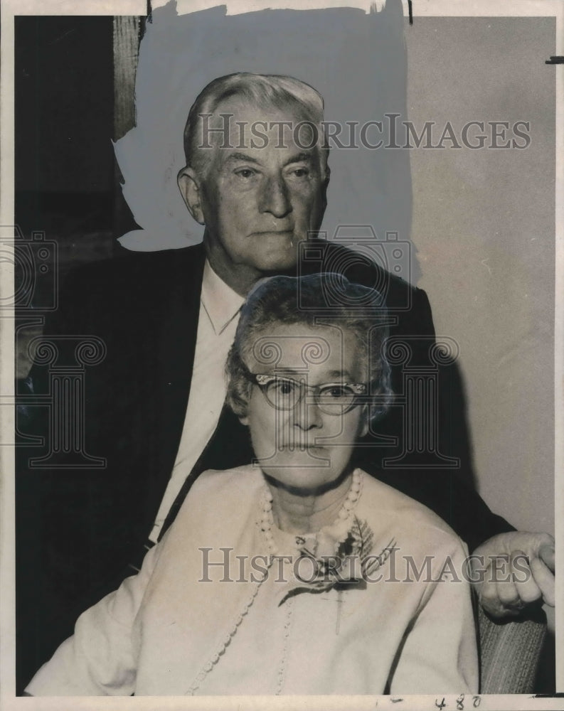 Load image into Gallery viewer, 1970 Press Photo Mr. &amp; Mrs. Henry Chaussy observe 50th wedding anniversary
