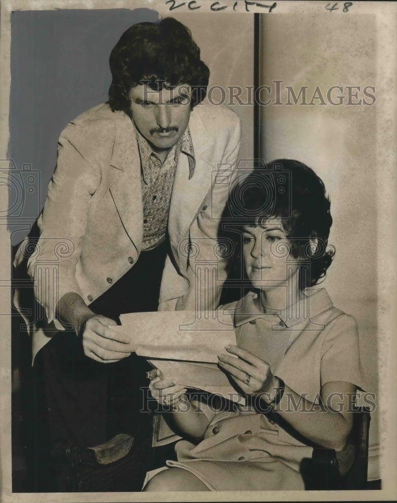 1971 Press Photo Consumer Experts at the Bourbon Orleans Ramada meeting- Historic Images