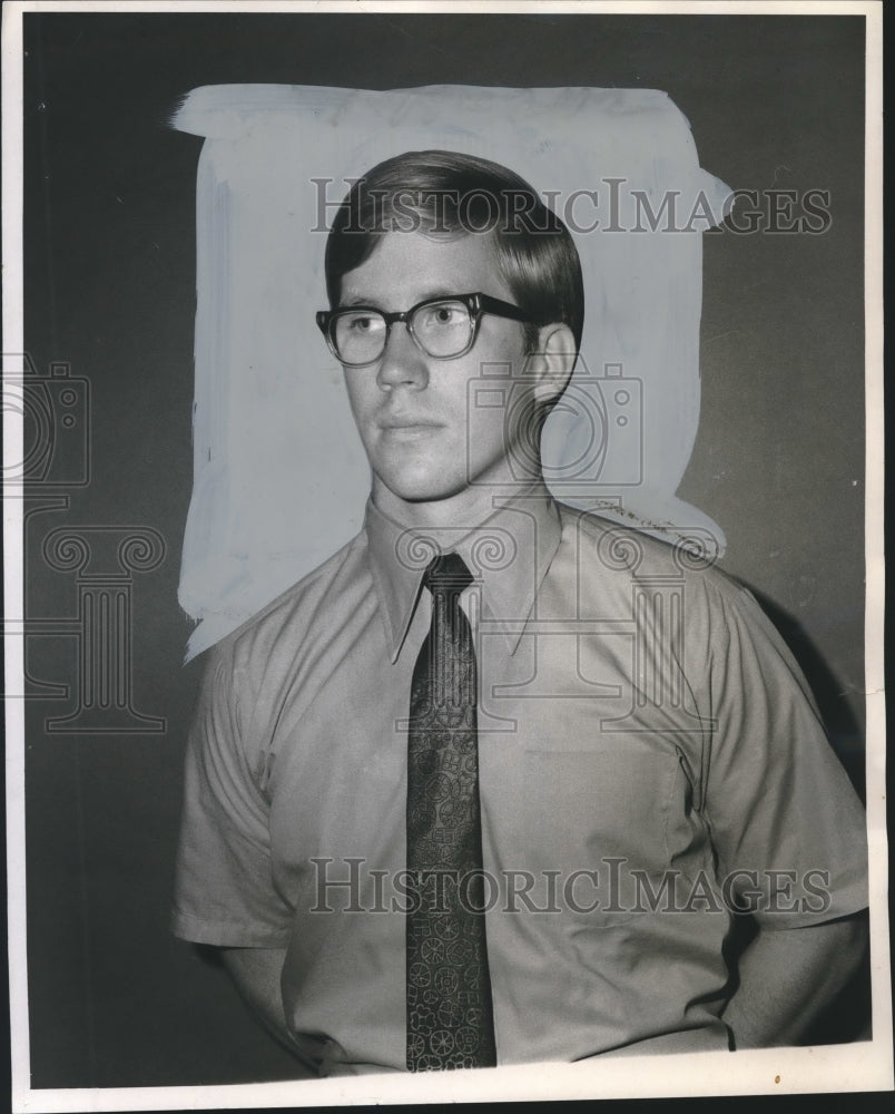 1970 Press Photo Mike Christiansen, Cadet Major Holy Cross Air Force Junior ROTC- Historic Images