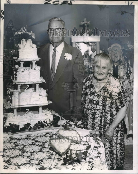 1964 Press Photo Mr. and Mrs. Philip Chuter celebrate 60th Wedding Anniversary