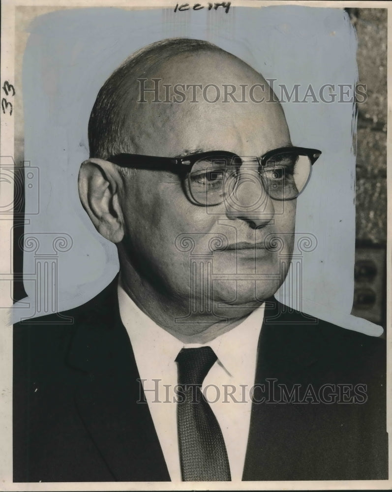 1961 Press Photo Contess Entellina Society President Peter N. Cicaccio
