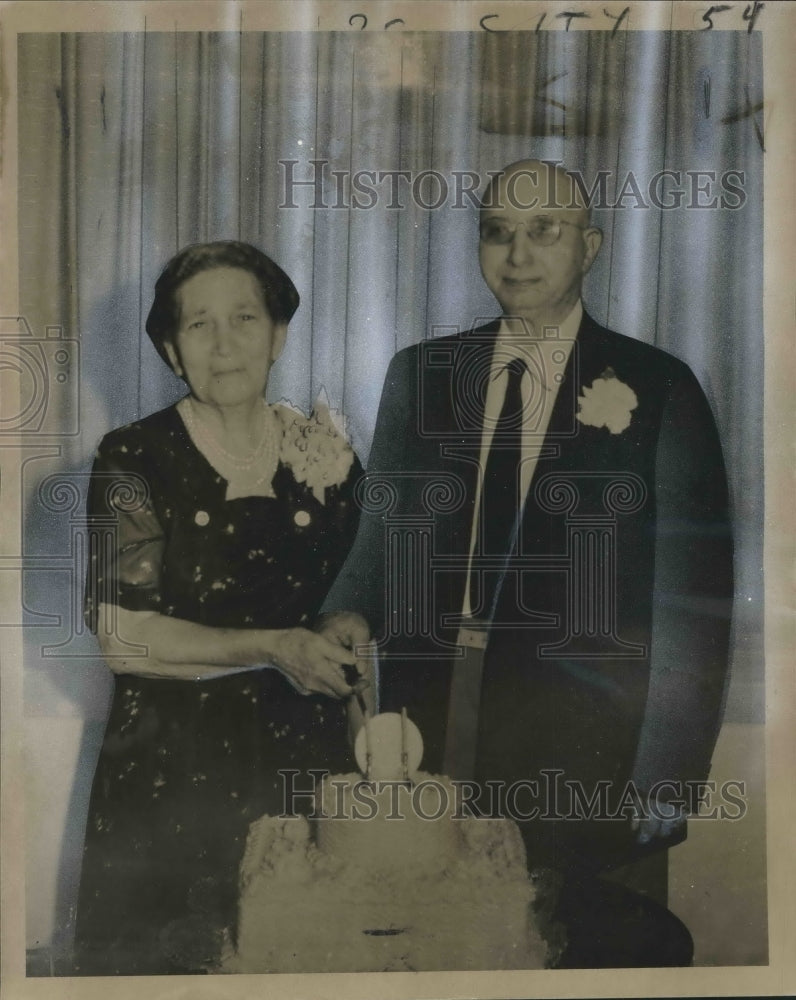 1958 Press Photo Mr. and Mrs. Angelo Cassisa on 50th Wedding Anniversary