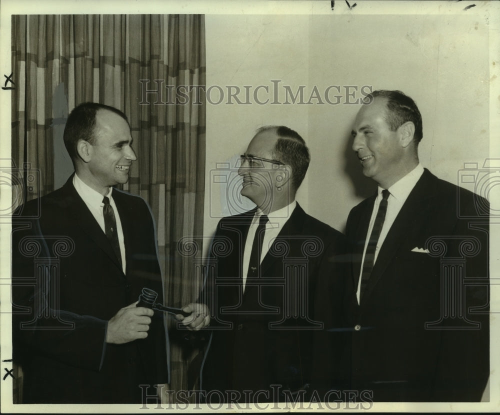 1965 Press Photo St. Bernard Parish General Hospital Medical Staff officers