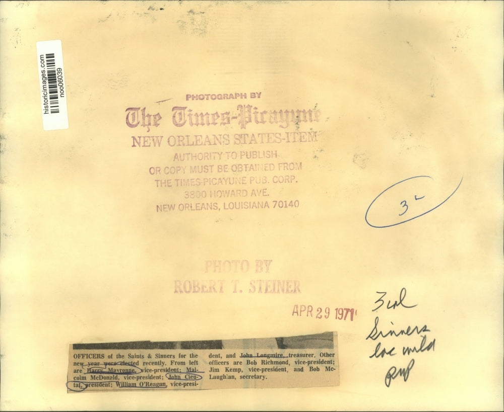 1971 Press Photo John Cieutat with Other Saints and Sinners Officers - noo06039