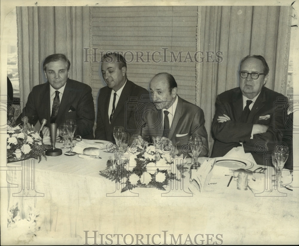 1969 Press Photo Captain J. W. Clark at Delta Steamship Line Anniversary Lunch