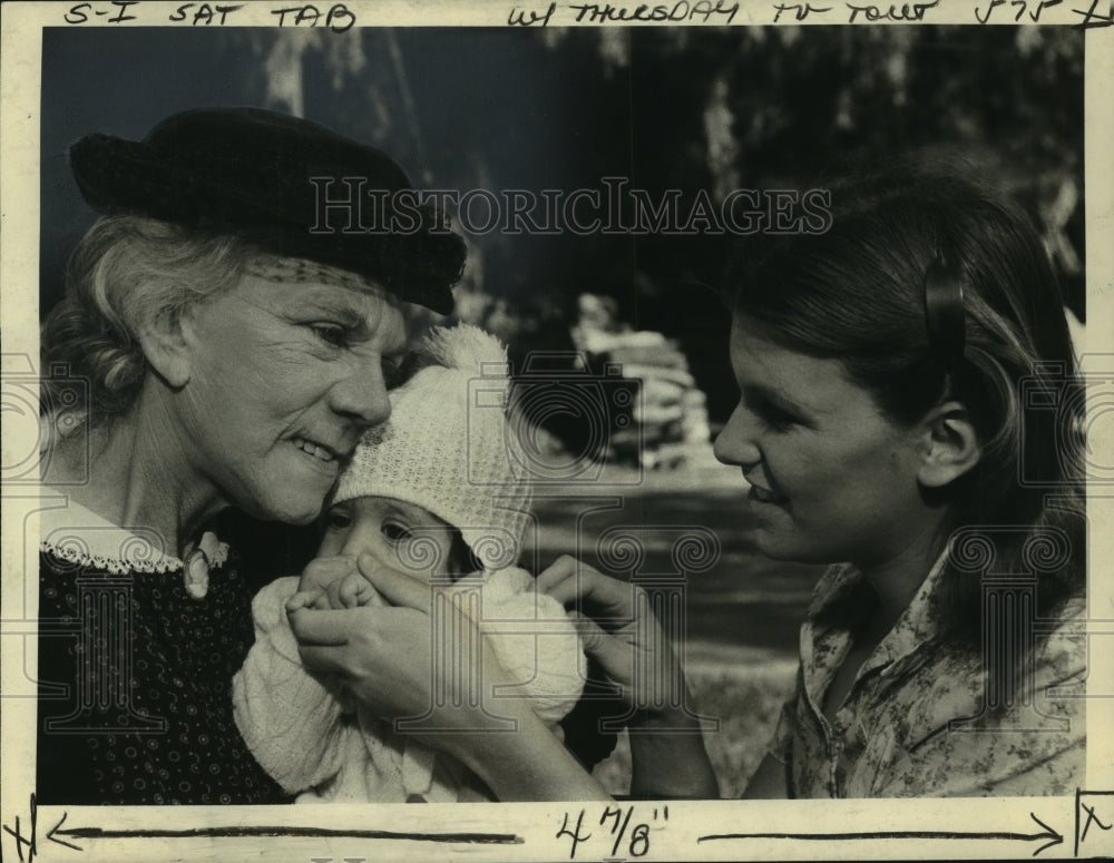 1978 Press Photo Ellen Corby &amp; Judy Norton-Taylor starring in &quot;The Waltons&quot;- Historic Images