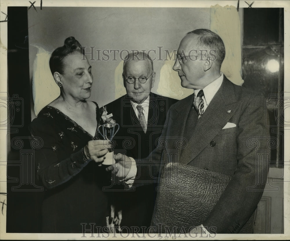 1951 Press Photo Dr. George Cooper honored by Poetry Forum at a poetry symposium