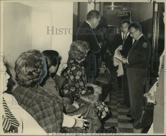 1964 Press Photo Criminal District Court's third floor during Judge Shea trials