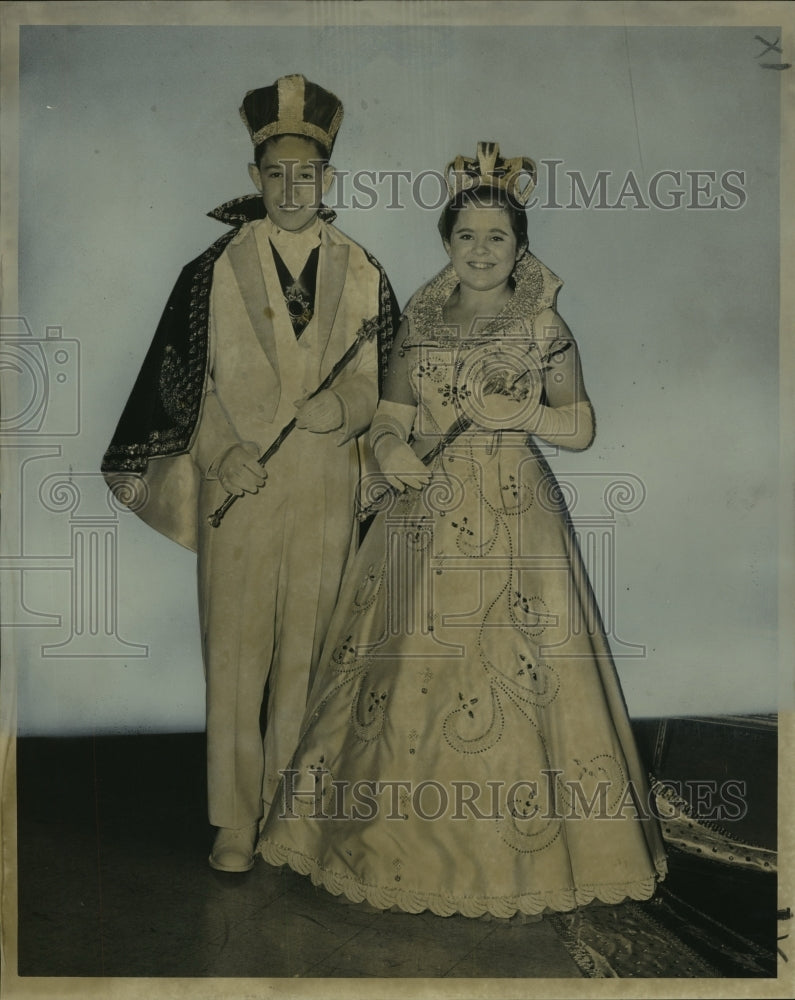 Load image into Gallery viewer, 1967 Press Photo Dennis Lund and Honey Bea Blackman Rule NORD Children's Ball
