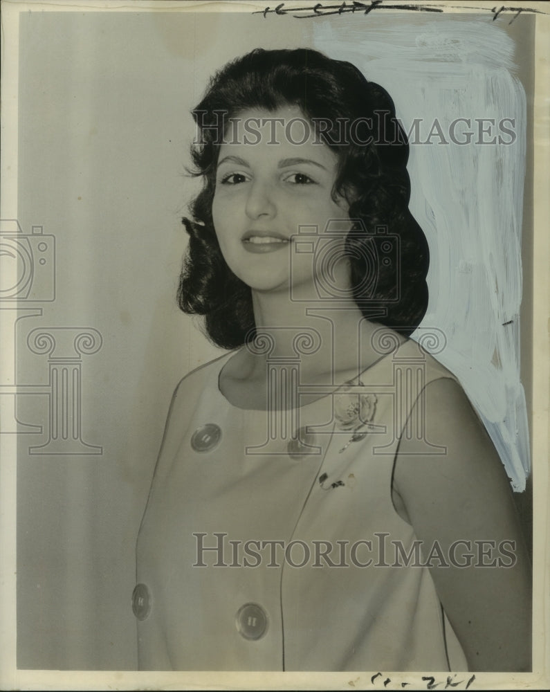 1964 Press Photo Mrs. Vitarose Clement, New Sorority President, New Orleans