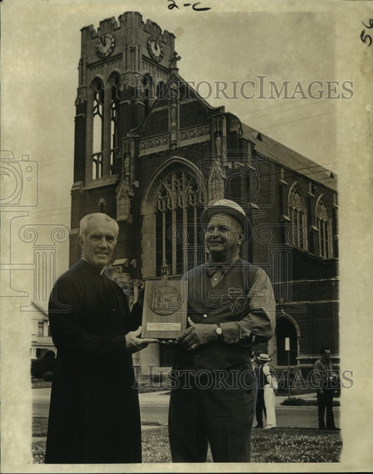 1973 Press Photo Delegates celebrate anniversary of Holy Name of Mary Church- Historic Images