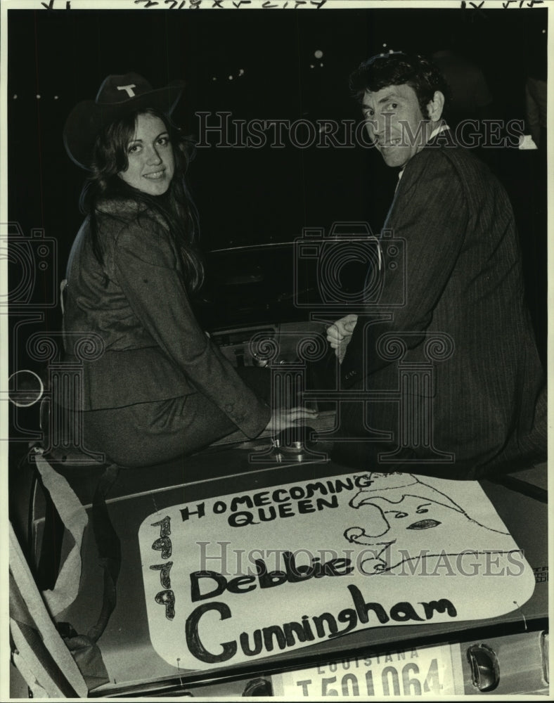 1979 Press Photo Debbie Cunningham & Tulane President Dr. Hackney at Homecoming- Historic Images