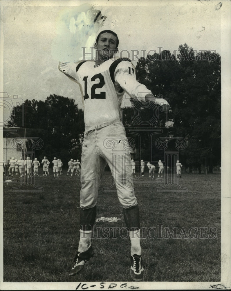 1968 Press Photo Lennie Dantin, Shaw quarterback returns - noo07271- Historic Images