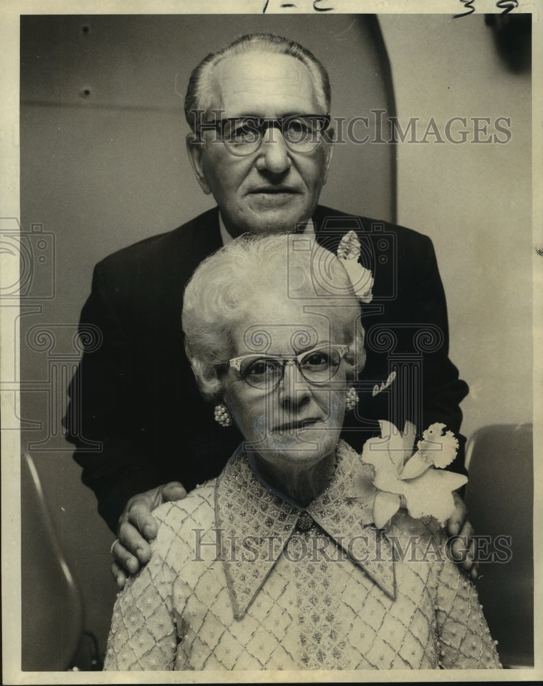 Load image into Gallery viewer, 1970 Press Photo Mr. &amp; Mrs. Joseph P. Cuccia celebrate their 50th anniversary
