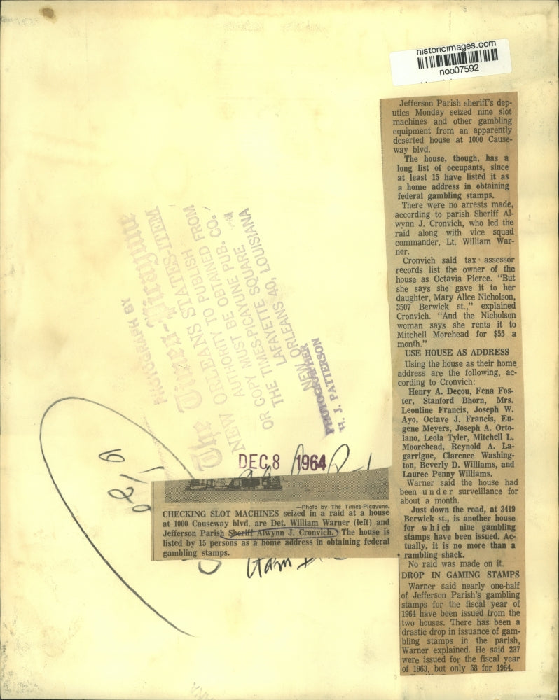 1964 Press Photo Detective William Warner and Sheriff Alwynn J. Cronvich