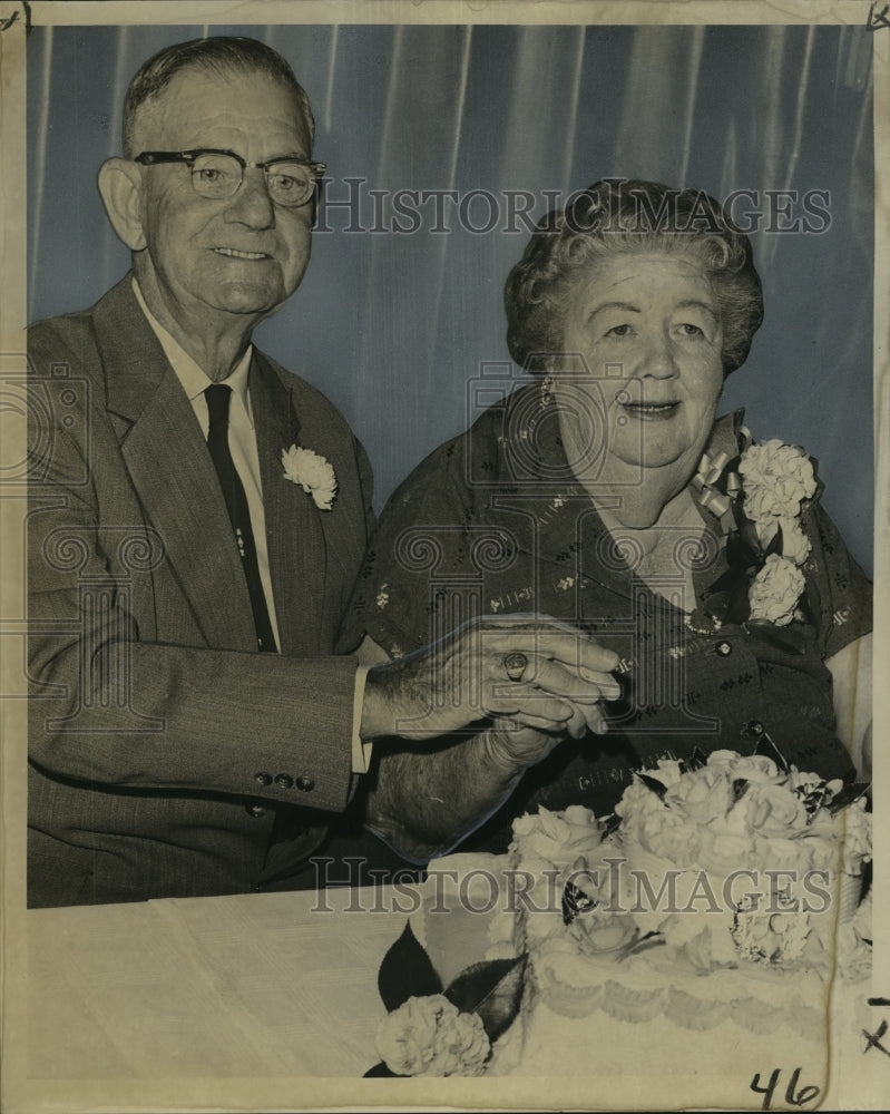1962 Press Photo Mr. and Mrs. Arthur J. Crescioni at 50th Wedding Anniversary