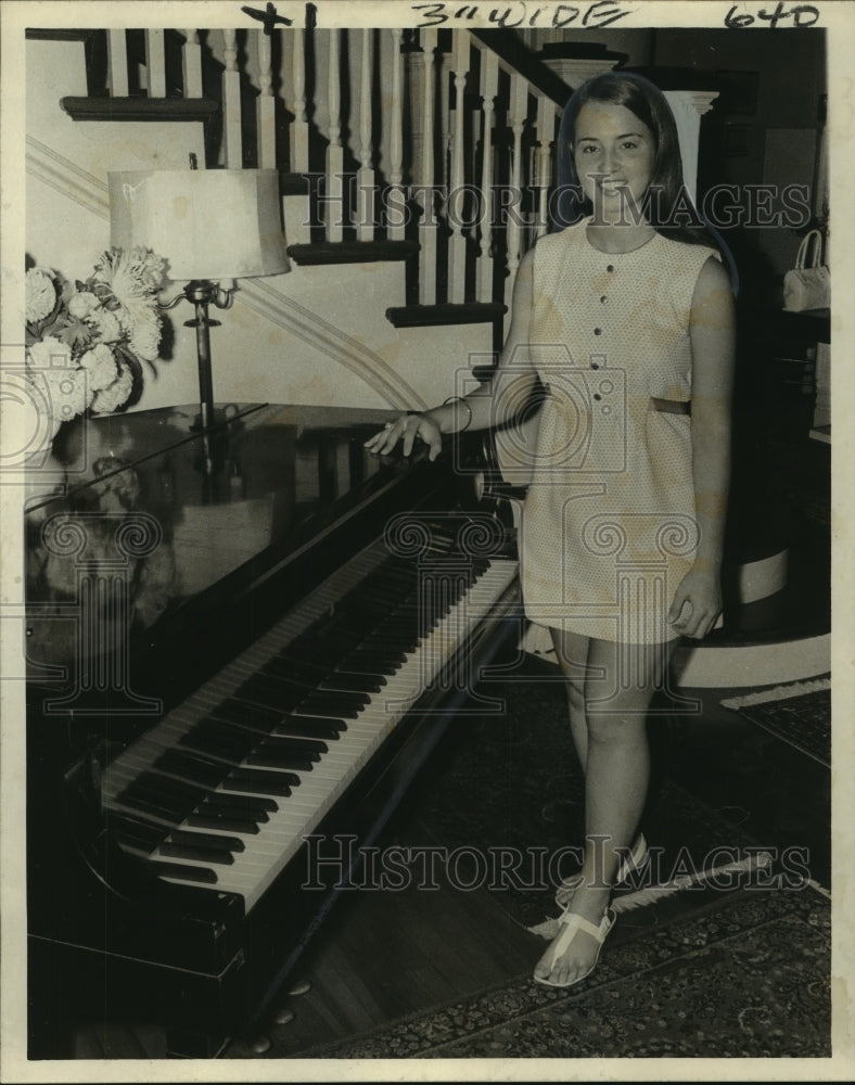 1971 Press Photo Pianist Ellen Carey Cregan- Historic Images