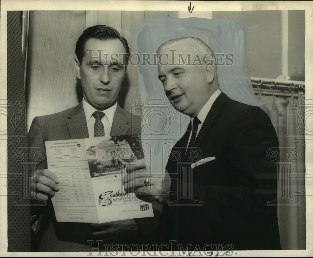 1960 Press Photo L. J. Czarniecki, Washington Housing Expert in New Orleans- Historic Images