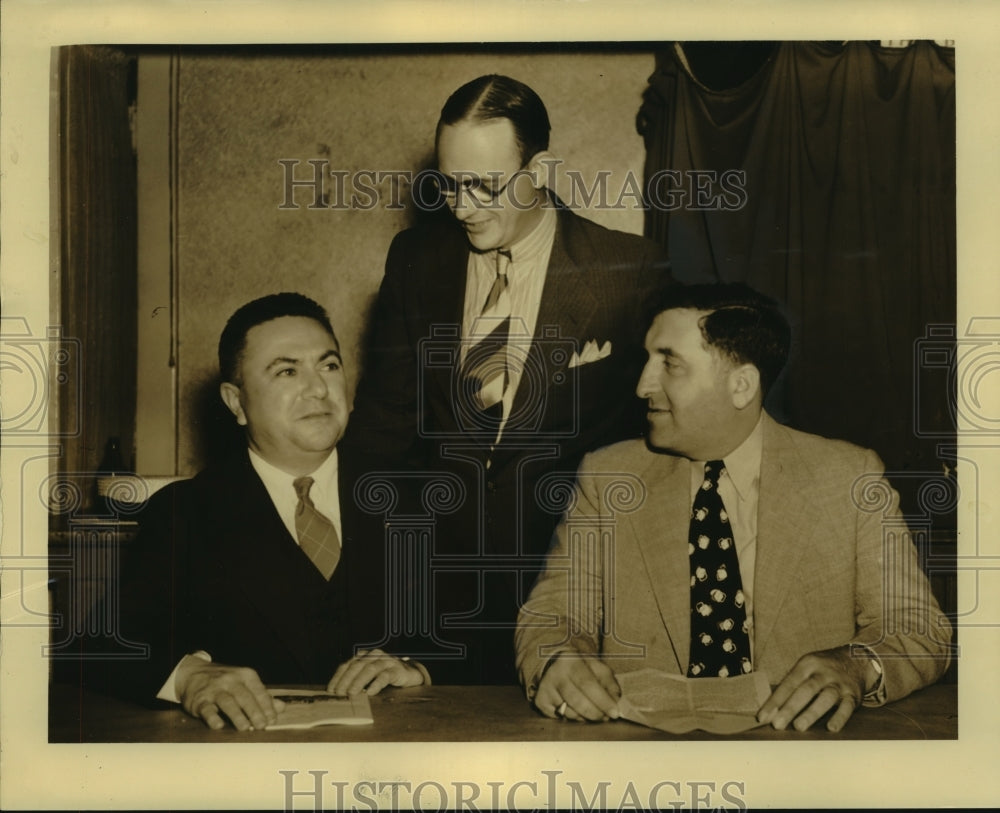 1965 Press Photo Re-elected officers of New Orleans Retail Grocers&#39; Association