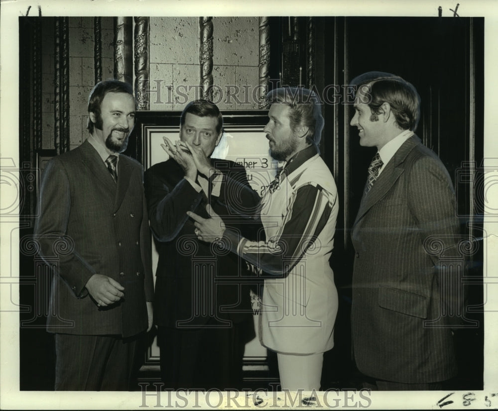 1970 Press Photo Hotel Sales Association members at Toy Fund Christmas Dance