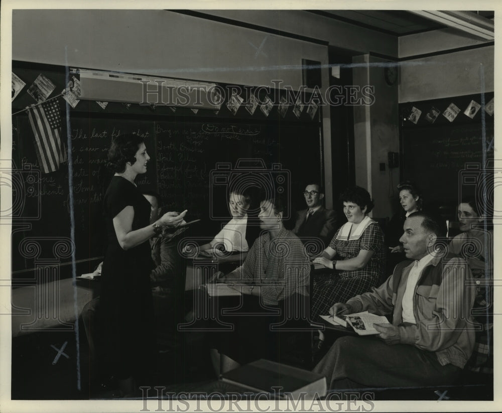 1952 Press Photo Displaced persons take course at L.E. Rabouin vocational school- Historic Images