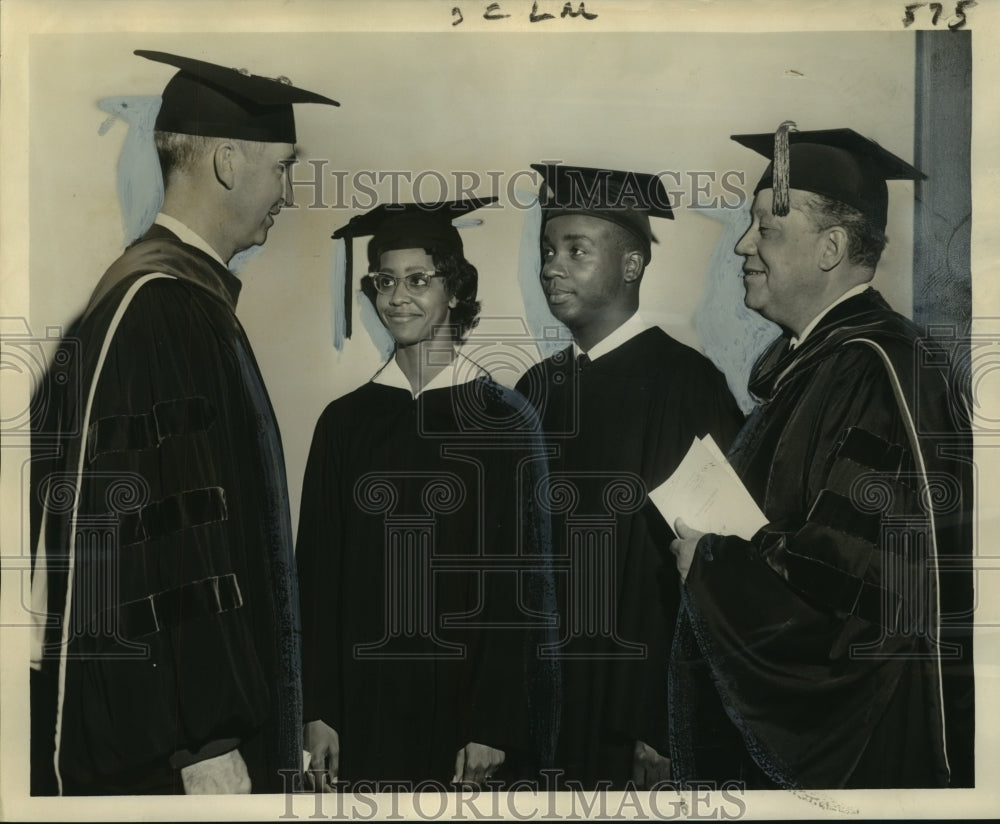 1962 Press Photo Leaders in Dillard University Graduation Services, New Orleans
