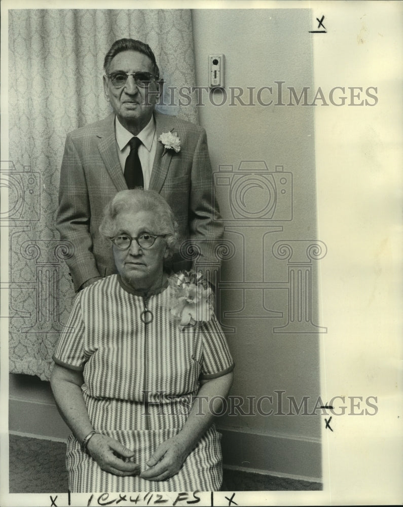 1974 Press Photo Mr. and Mrs. V.J. Dantone celebrate 50th wedding anniversary- Historic Images