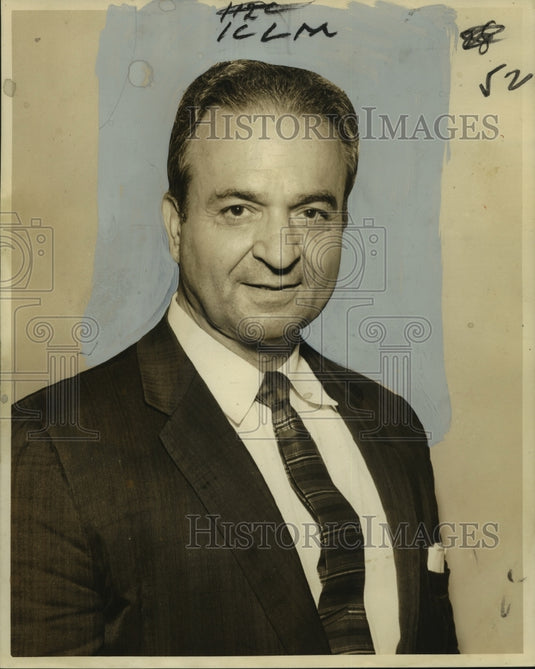 1959 Press Photo Cliff Danna Sr. will be opening a real estate firm with his son