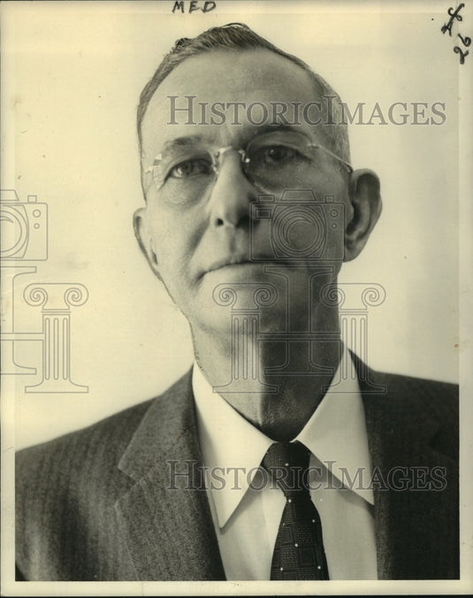 1959 Press Photo Dr. Horace E. Crow at Louisiana State University Medical School