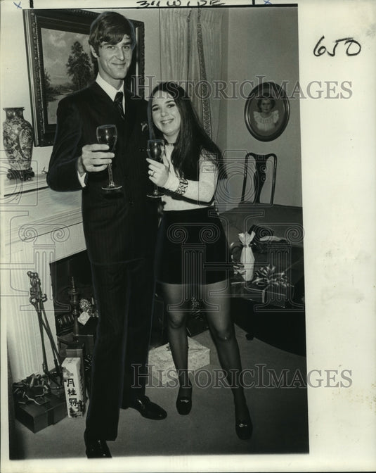 1971 Press Photo Martin DeLaureal & Deborah Doyle- Historic Images