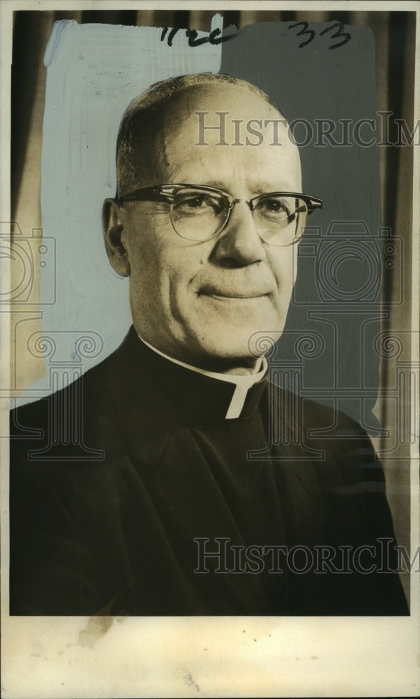 Load image into Gallery viewer, 1964 Press Photo The Rev. John Divizia, S.D.B., new St. Rosalie parish pastor
