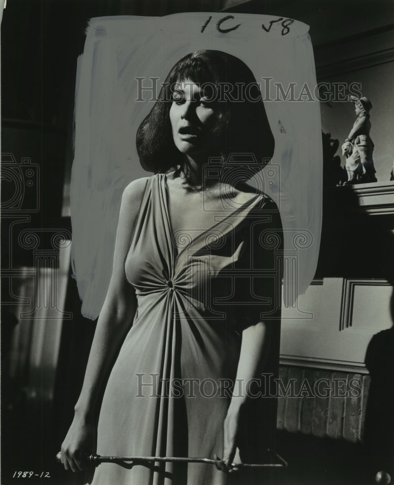 Load image into Gallery viewer, 1967 Press Photo Actress Ajanette Comer in a scene from Banning at Joy Theater
