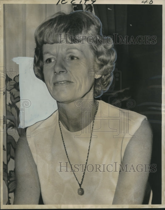 1967 Press Photo - noo10376