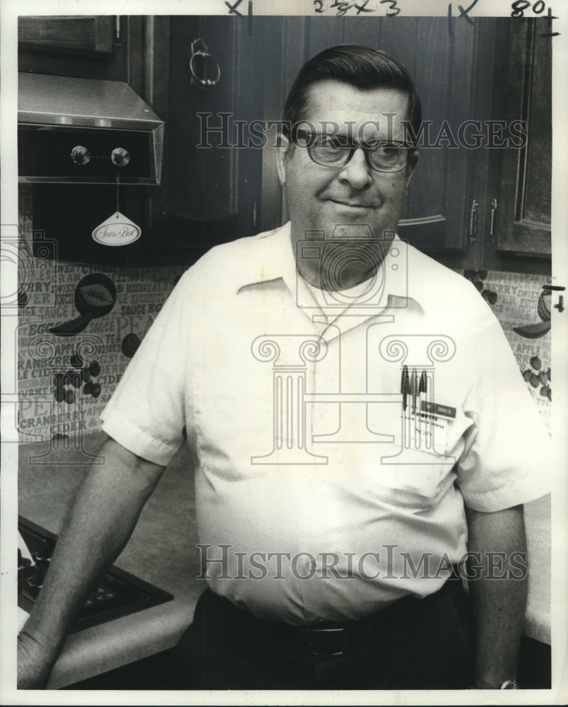 1976 Press Photo Joy Dewald, Manager, kitchen planning- Historic Images