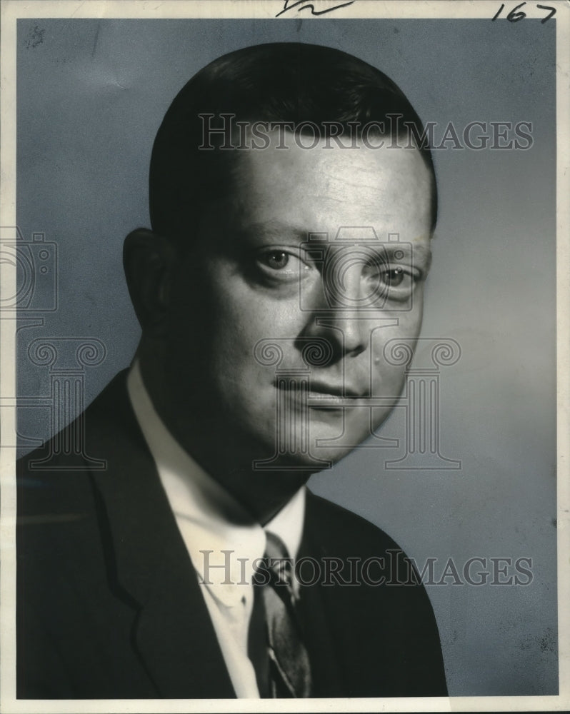 1966 Press Photo Albert L. Diano Jr., Sinclair Refining Company, Director