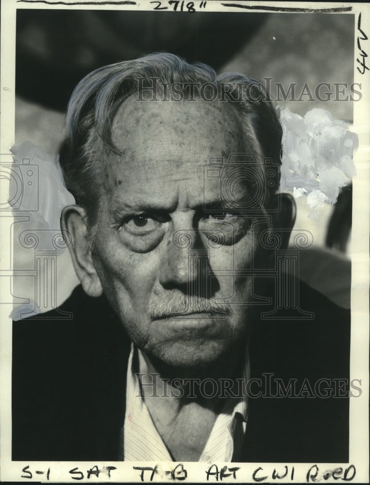 1973 Press Photo Actor Melvyn Douglas in "Death Squad"- Historic Images