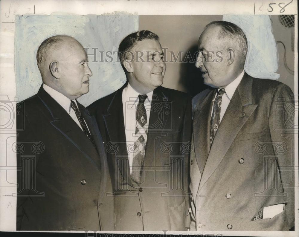 1955 Press Photo R.E. Donovan, Chairman Central Committee on Accident Prevention- Historic Images