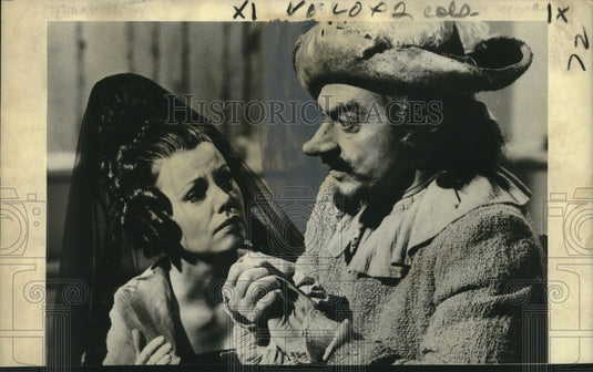 1974 Press Photo Peter Donat seen here in the part of "Cyrano de Bergerac."- Historic Images