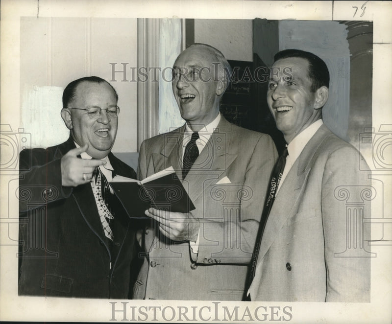Load image into Gallery viewer, 1951 Press Photo Norwegians observe Leiv Eirikson Day - noo11118
