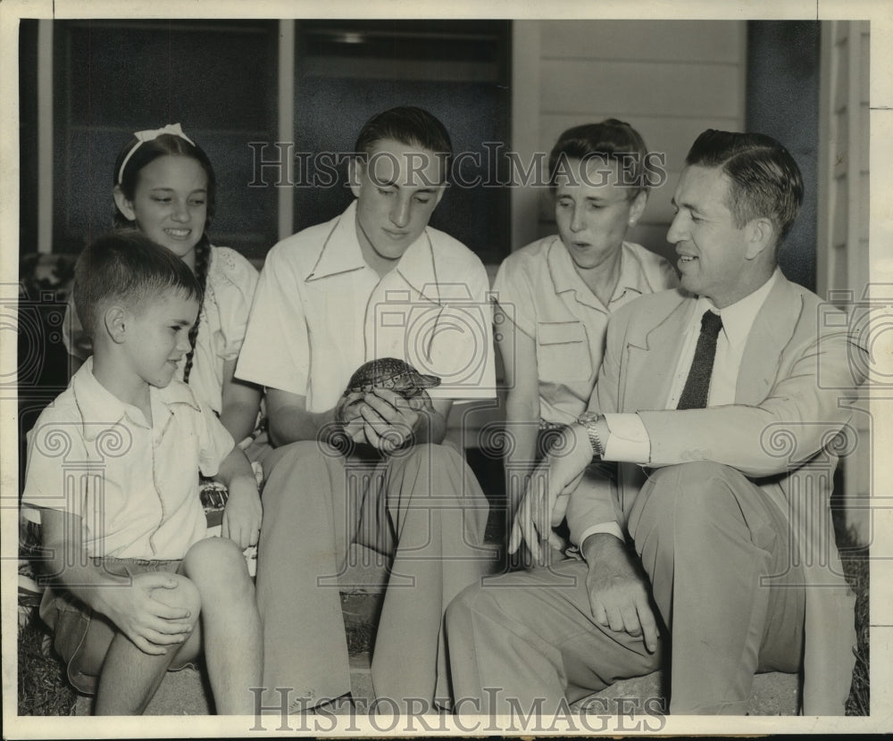 1951 Press Photo Tulane math professor, Dr. William I. Duren with his family- Historic Images