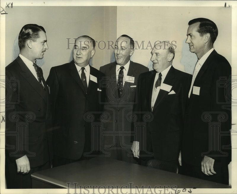 Load image into Gallery viewer, 1958 Press Photo Alb.L. Dietz and fellow Louisiana Hotel Association officers
