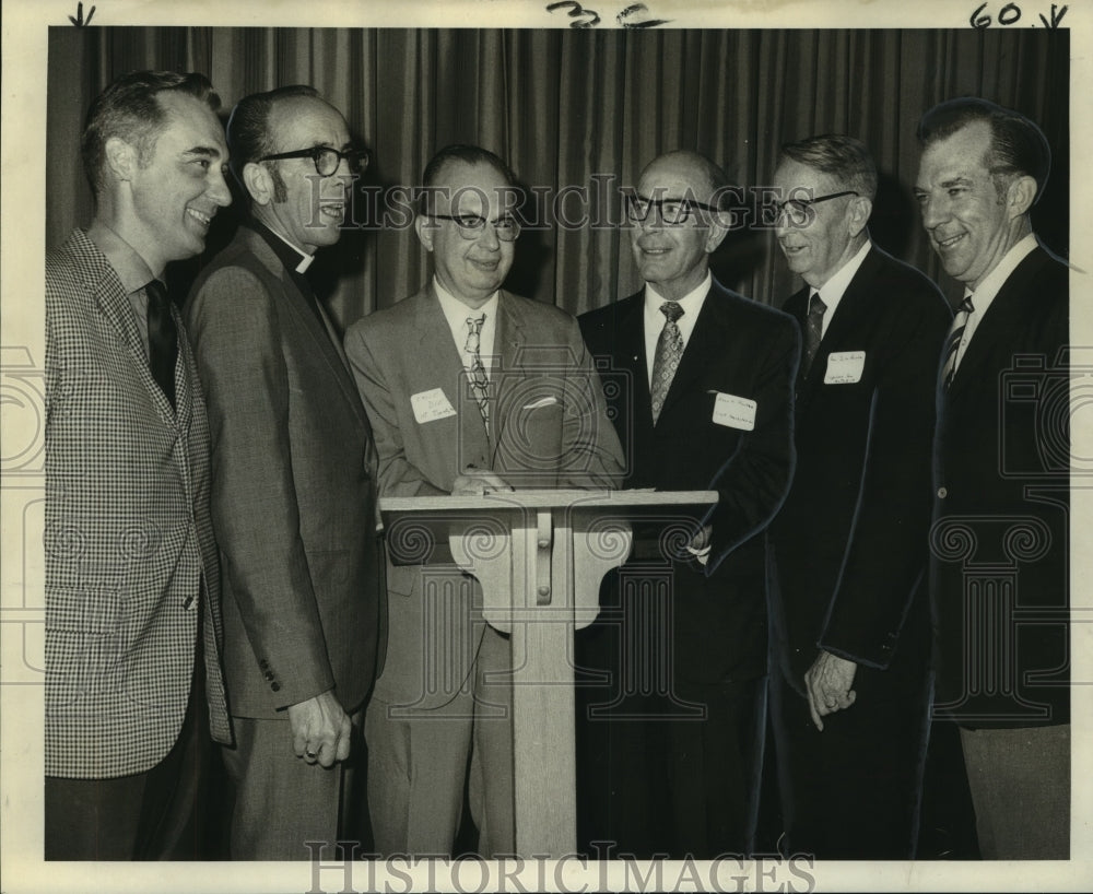 1970 Press Photo Emile Dieth,church ministers study church problems at meeting