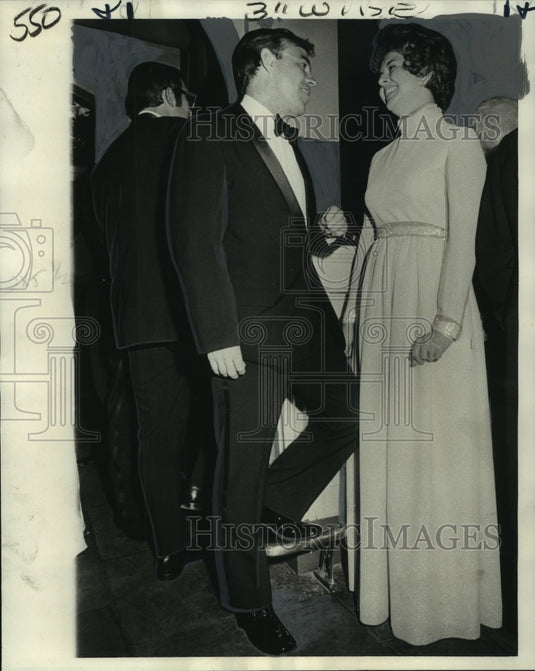1973 Press Photo Mr. & Mrs. Max and Polly Durham at Opera House anniversary - Historic Images