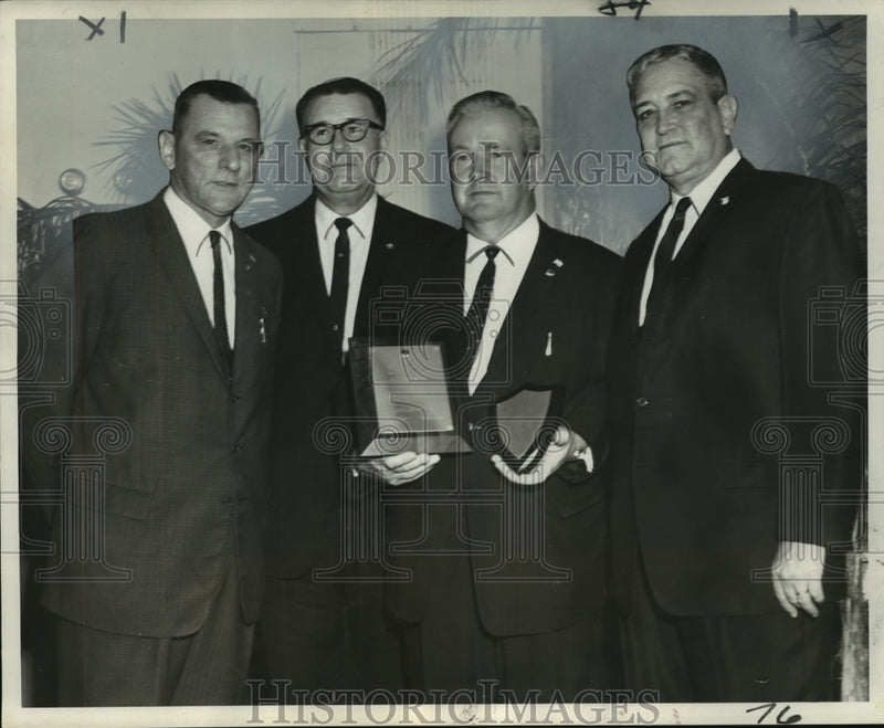 Load image into Gallery viewer, 1966 Press Photo Thomas Doyle receives award at testimonial dinner - noo12043
